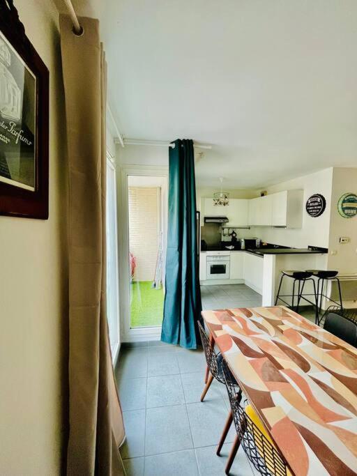 Appartement 4 Pers A 5 Min De Paris Сент-Уан Экстерьер фото