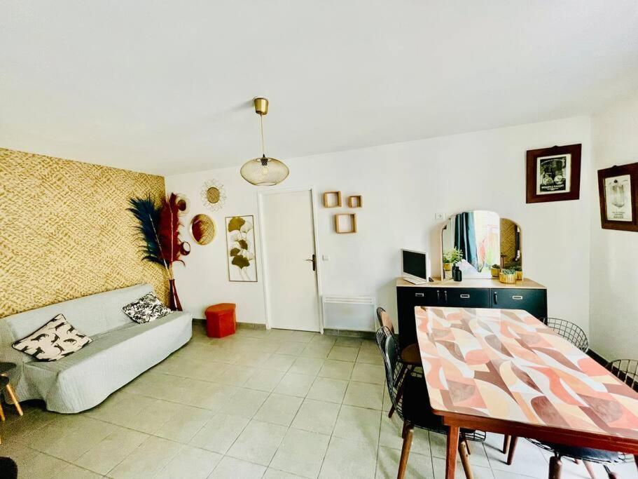 Appartement 4 Pers A 5 Min De Paris Сент-Уан Экстерьер фото